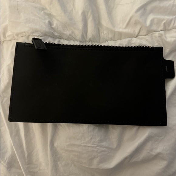 Saint Laurent Calfskin Small Zip Pouch Black Leather - Picture 3 of 6